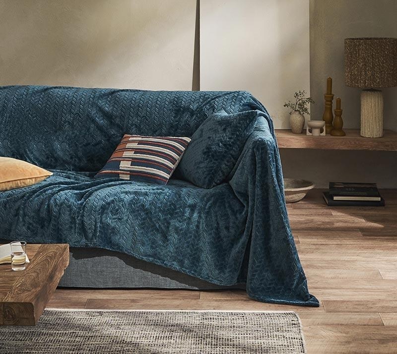 1728576777_rixtari-kanape-Gofis-Home-Julien-114-01-Blue-Marine