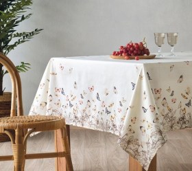 1741866690_Kentia-trapezomantilo-Liblika-01