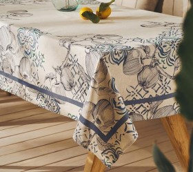 1744711300_Gofis-Home-trapezomantilo-Claire-296-01