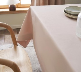 1745332742_trapezomantilo-Gofis-Home-391-06-Taupe-03