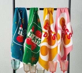 1758618425_petseta-koyzinas-Kentia-Teleria