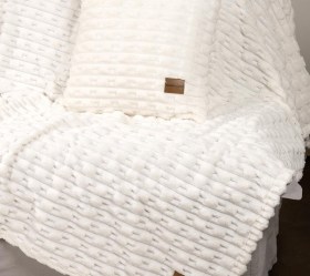 1760007348_koyberta-kanape-Savara-Ivory-01