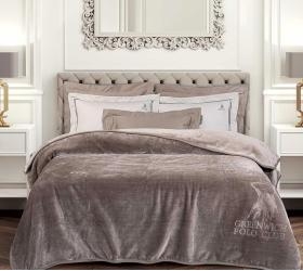 1761570023_koyberta-beloyte-Greenwich-Polo-Club-3497
