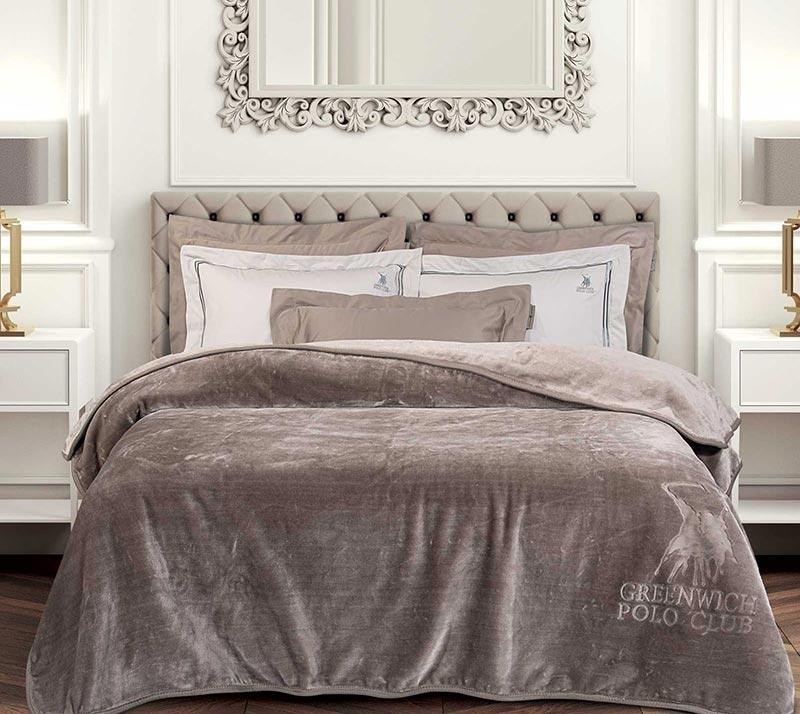 1761570023_koyberta-beloyte-Greenwich-Polo-Club-3497