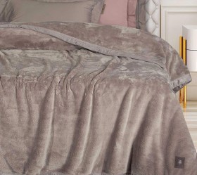 1761570676_koyberta-Greenwich-Polo-Club-3973-01