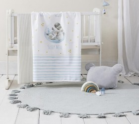 brefika-sentonia-Nima-Home-Sleepy-Racoon-02