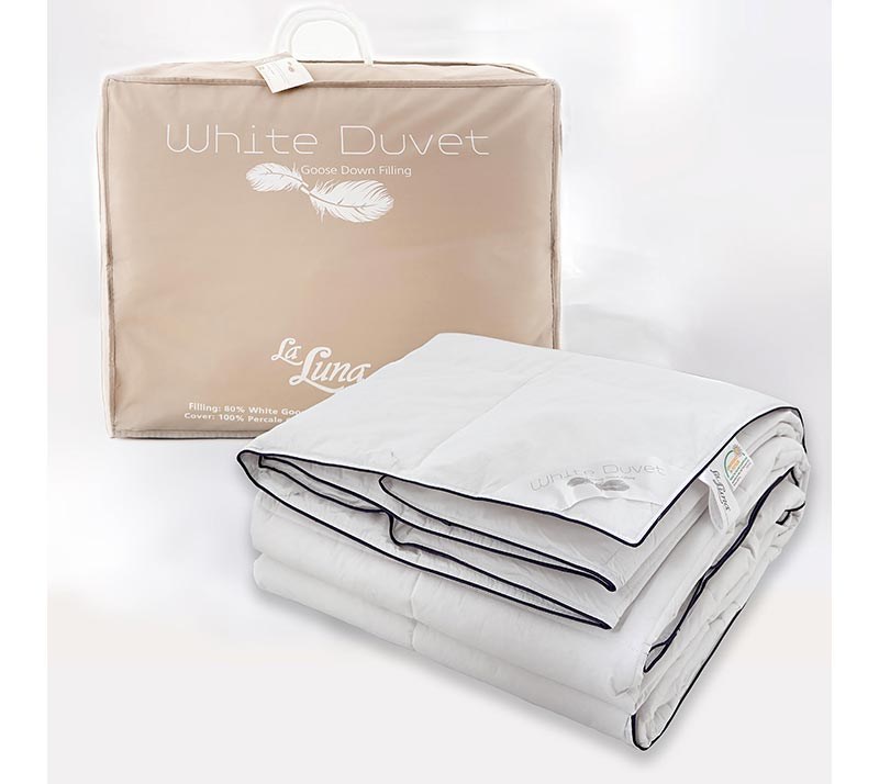 poupoulenio-paploma-La-Luna-White-Duvet