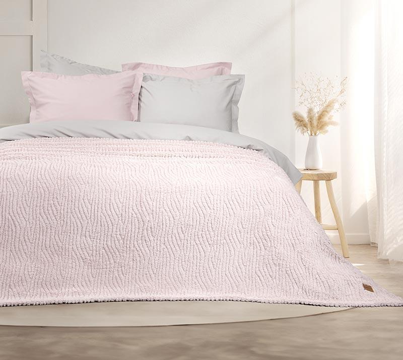 1759402249_koyberta-Nima-Home-fLeece-Serenus-Nude-Pink.jpg